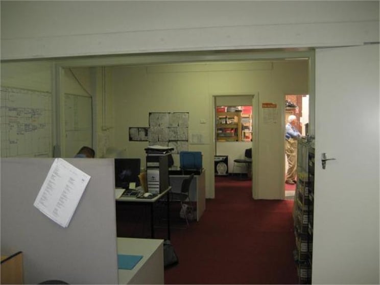 Click to view all images 12 Lothian Street North Melbourne VIC 3051 - Image 3