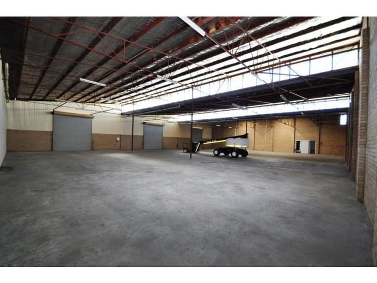 Click to view all images Osborne Park WA 6017 - Image 2