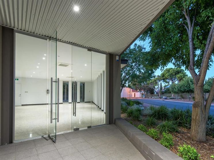 Click to view all images Retail, 65 East Street Brompton SA 5007 - Image 3