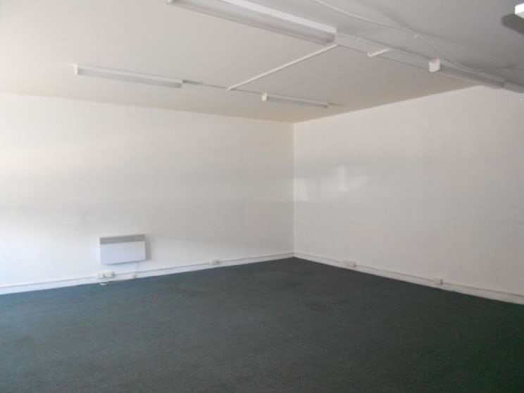 Click to view all images 25 Macquarie Street Prahran VIC 3181 - Image 3
