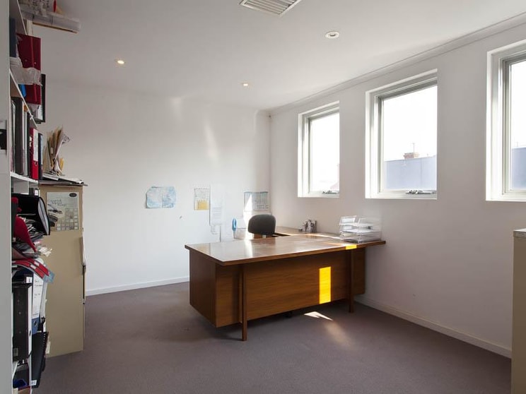 Click to view all images Level 1/6 Roche Street Hawthorn VIC 3122 - Image 3