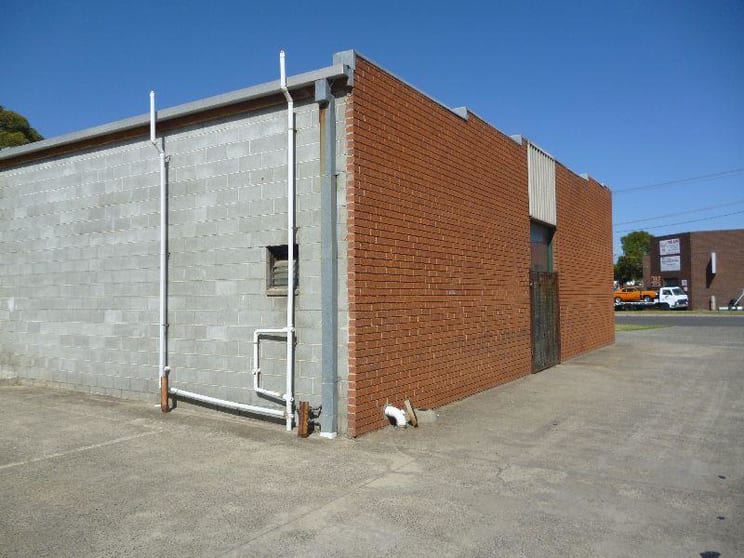 Click to view all images 11/41-43 Sinclair Road Dandenong VIC 3175 - Image 3