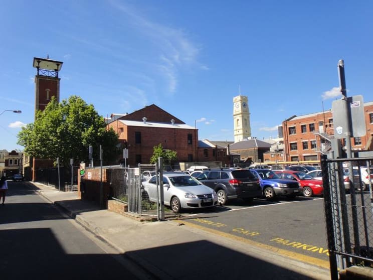 Click to view all images 25 Macquarie Street Prahran VIC 3181 - Image 3
