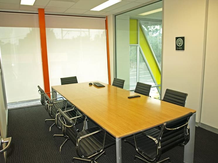 Click to view all images Suite 3/14-16 Blackburn Road Blackburn VIC 3130 - Image 3