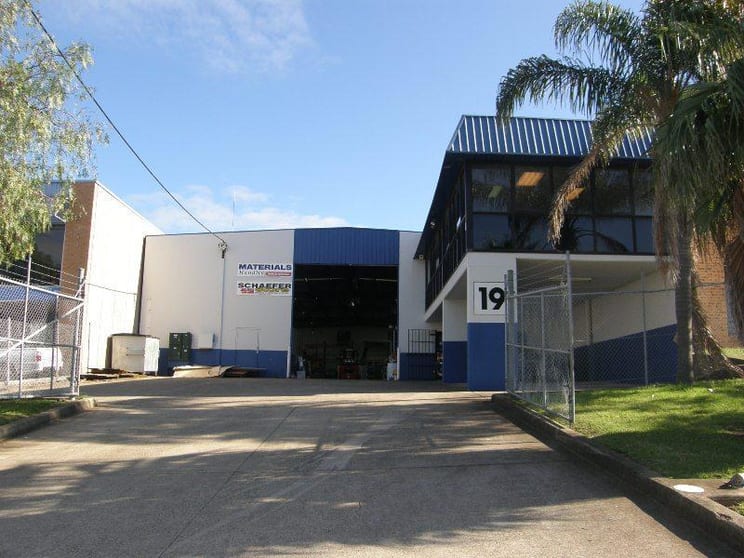Click to view all images Wetherill Park NSW 2164 - Image 1