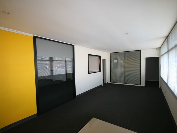 Click to view all images 294 South Road Hilton SA 5033 - Image 3