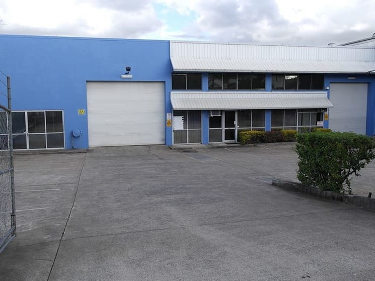 19 Randall Street Slacks Creek QLD 4127 - Image 1