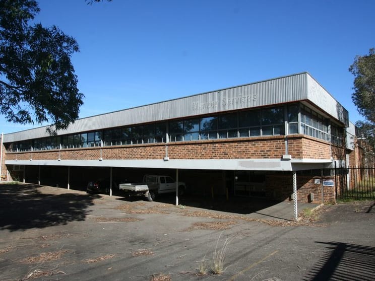 Click to view all images 144 Miller Street Villawood NSW 2163 - Image 1