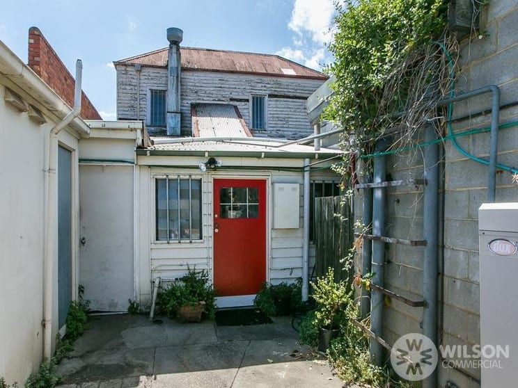 Click to view all images Rear/189 Carlisle Street St Kilda East VIC 3183 - Image 3