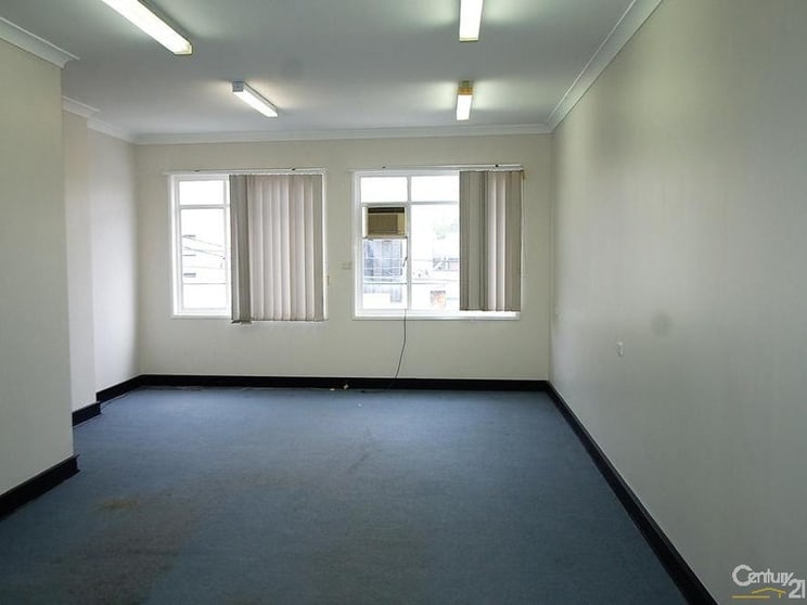 Click to view all images 1/114 ROWE STREET Eastwood NSW 2122 - Image 2