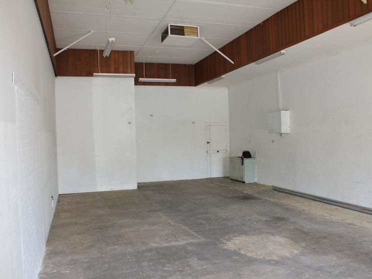 Click to view all images Shop 5/143 Stephen Street Blacktown NSW 2148 - Image 1