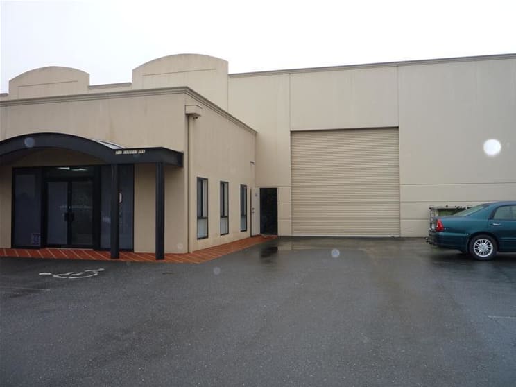 Click to view all images Unit 2, 7 Circuit Drive Hendon SA 5014 - Image 2