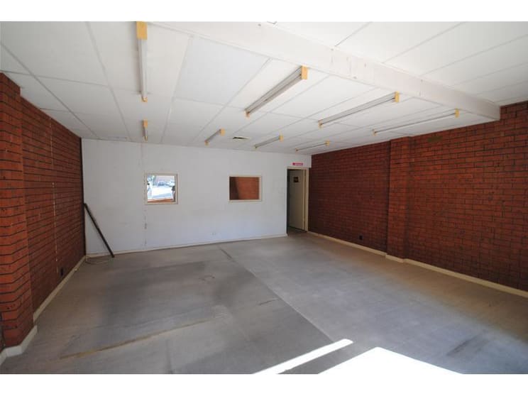 Click to view all images 11 Carrington Street Adelaide SA 5000 - Image 3