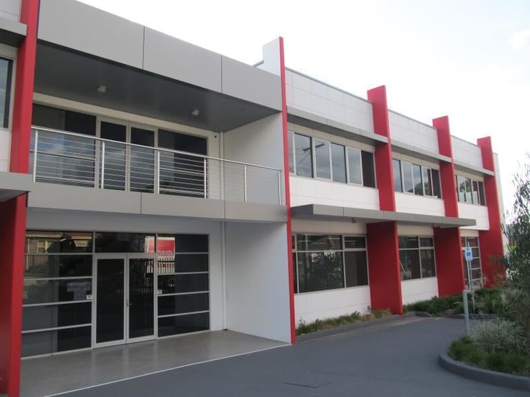 Click to view all images 150 Bungaree Road Pendle Hill NSW 2145 - Image 1