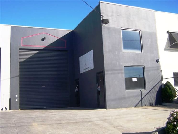 Click to view all images 62 Mercedes Drive Thomastown VIC 3074 - Image 1