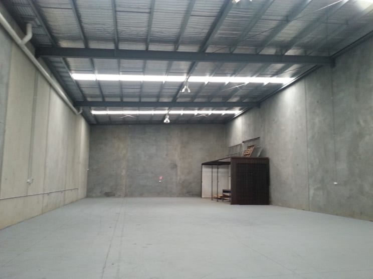 Click to view all images 1/28-30 Lillee Cresent Tullamarine VIC 3043 - Image 2