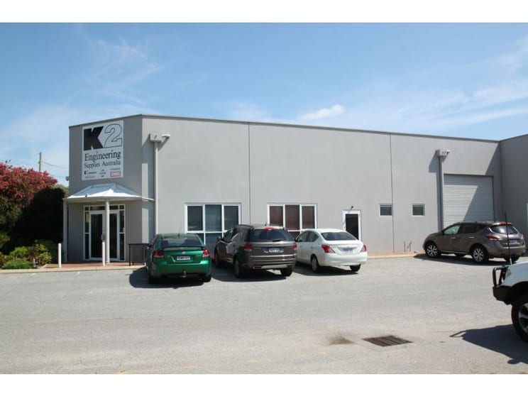 Click to view all images 1/21 Vale Street Malaga WA 6090 - Image 3