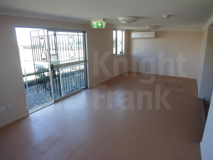 Click to view all images 15 - 25 Chappell Street Kawana QLD 4701 - Image 3