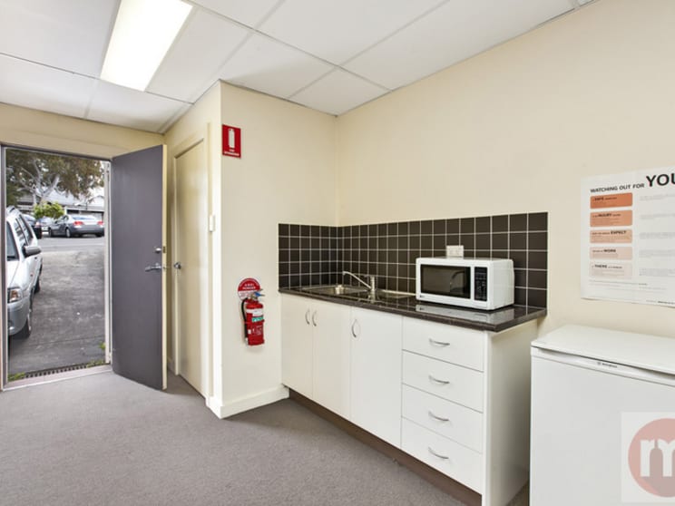 Click to view all images Ground/173 Victoria Road Drummoyne NSW 2047 - Image 3