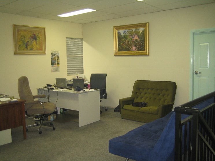 Click to view all images Smithfield NSW 2164 - Image 2