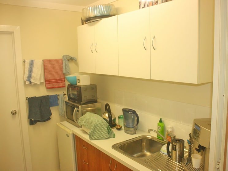 Click to view all images 113 Wedgewood Road Hallam VIC 3803 - Image 2