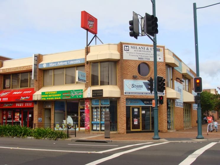 Click to view all images 2/58 Memorial Avenue Liverpool NSW 2170 - Image 2