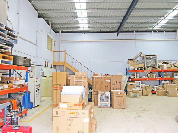 Click to view all images Unit 3/25-27 Graham Court Hoppers Crossing VIC 3029 - Image 3