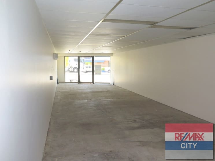 Click to view all images 1110 Ipswich Road Moorooka QLD 4105 - Image 2