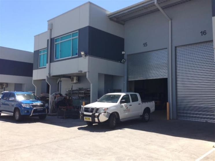 Click to view all images 25 Hoskins Avenue Bankstown NSW 2200 - Image 1