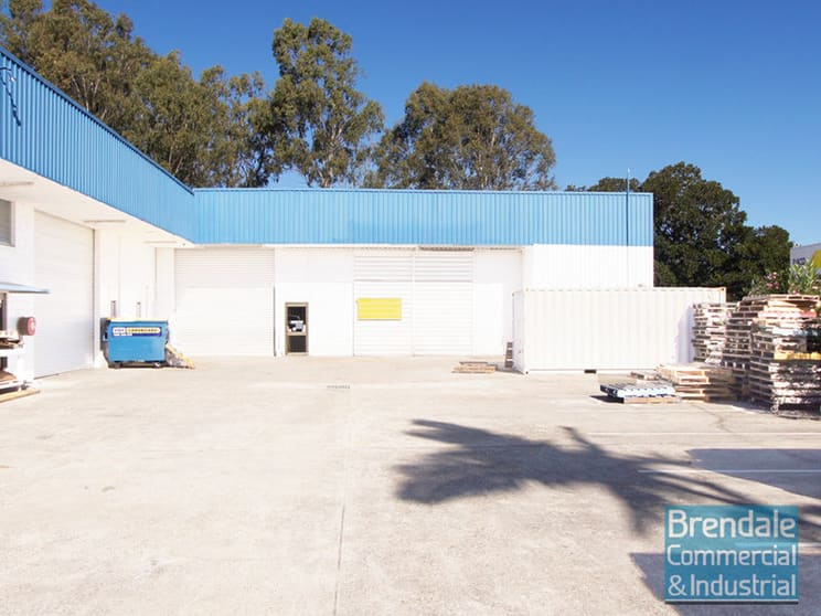 Click to view all images Lawnton QLD 4501 - Image 2