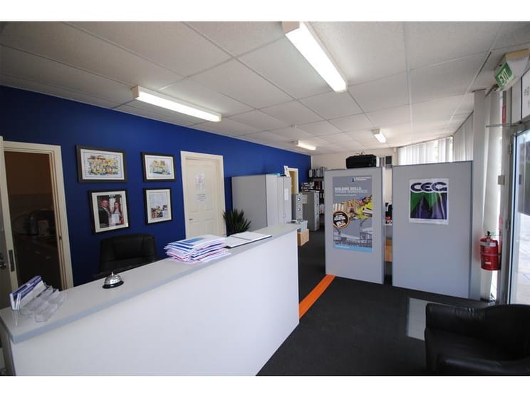 Click to view all images 44 George Street Thebarton SA 5031 - Image 2