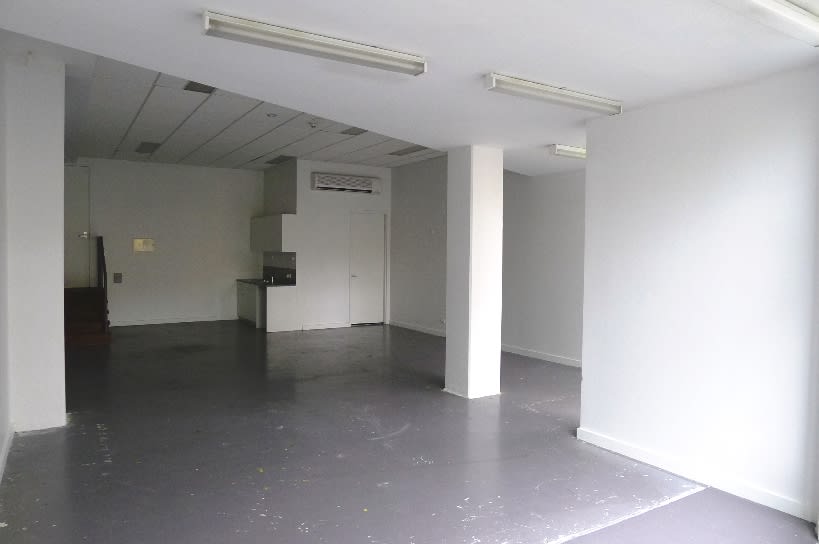 Click to view all images Shop 2/533 Mt Alexander Road Moonee Ponds VIC 3039 - Image 3