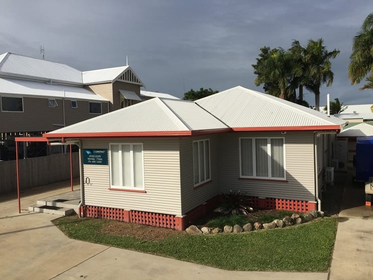 Click to view all images 37 Carlyle Street Mackay QLD 4740 - Image 1