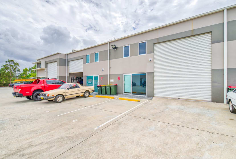 6/6 Oxley Street North Lakes QLD 4509 - Image 2