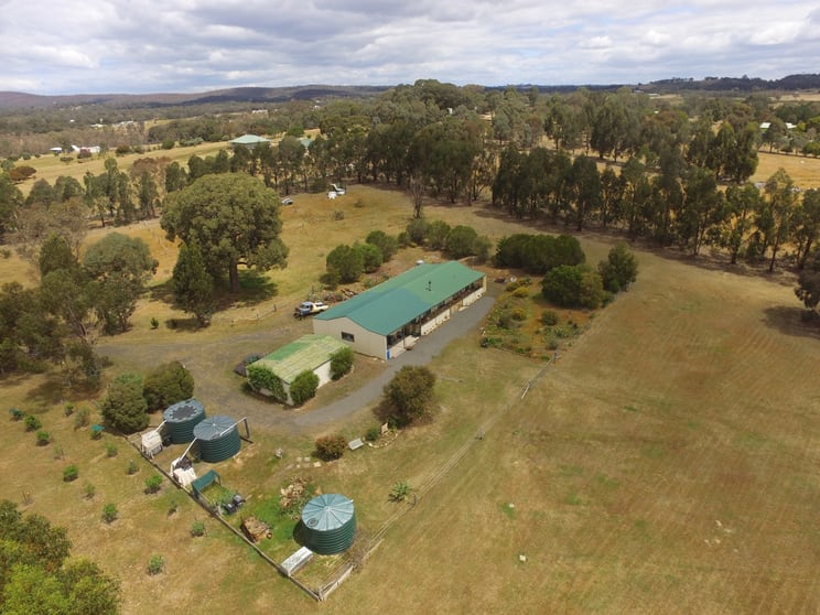 Click to view all images 28 Field Road Heathcote VIC 3523 - Image 2