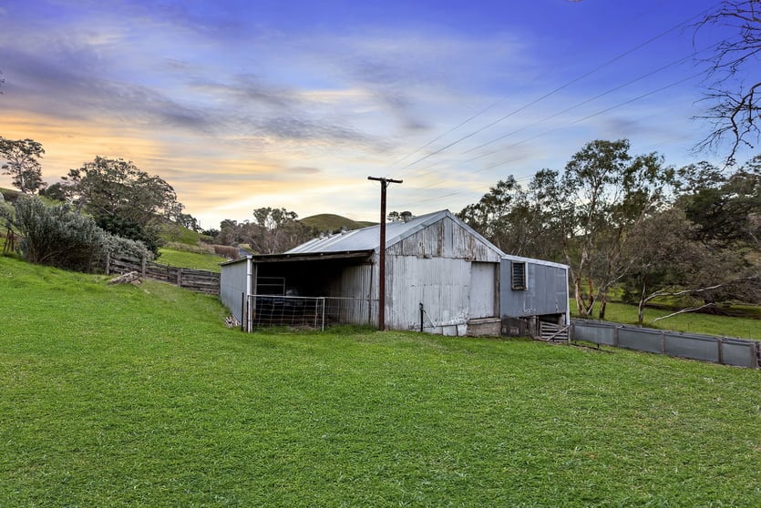 Click to view all images 289 Pyrites Road Brukunga SA 5252 - Image 3