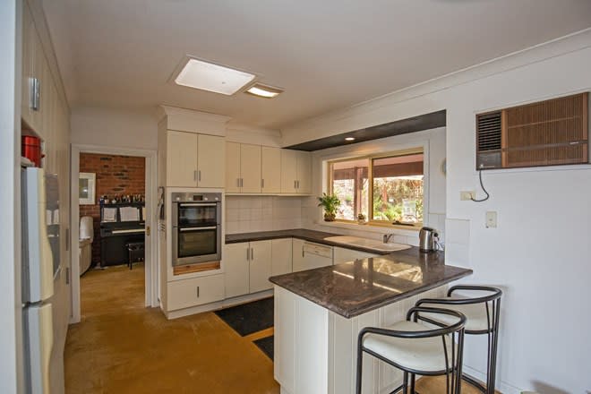 Click to view all images Wattle Bank VIC 3995 - Image 3