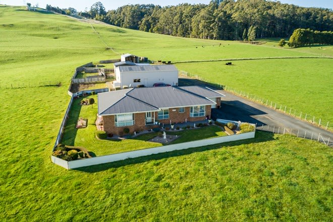 Click to view all images 63 Isandula Road Gawler TAS 7315 - Image 1