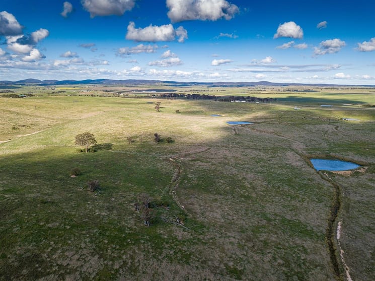 Click to view all images Goulburn NSW 2580 - Image 1