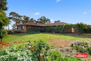 Click to view all images 371 Sloane Siding Road Mulwala NSW 2647 - Image 2