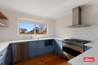 Click to view all images 371 Sloane Siding Road Mulwala NSW 2647 - Image 3