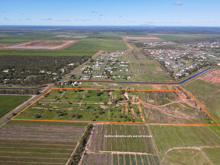 Click to view all images 133 Price Street Kensington QLD 4670 - Image 2