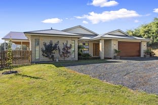 Click to view all images 73 James Road Kardella VIC 3951 - Image 2