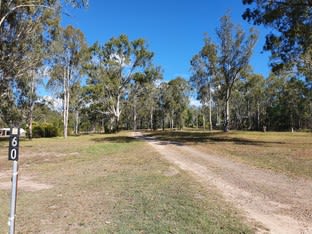 Click to view all images 4 CAMERON ROAD Blackbutt QLD 4314 - Image 2