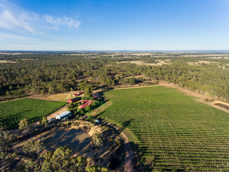 Click to view all images 156 Forest Drive Myers Flat VIC 3556 - Image 2