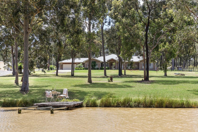 Click to view all images 168 Ironbark Lane Nulkaba NSW 2325 - Image 1