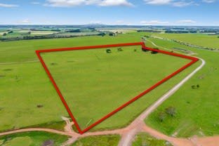 Click to view all images 200 Ridge Road Garvoc VIC 3265 - Image 1