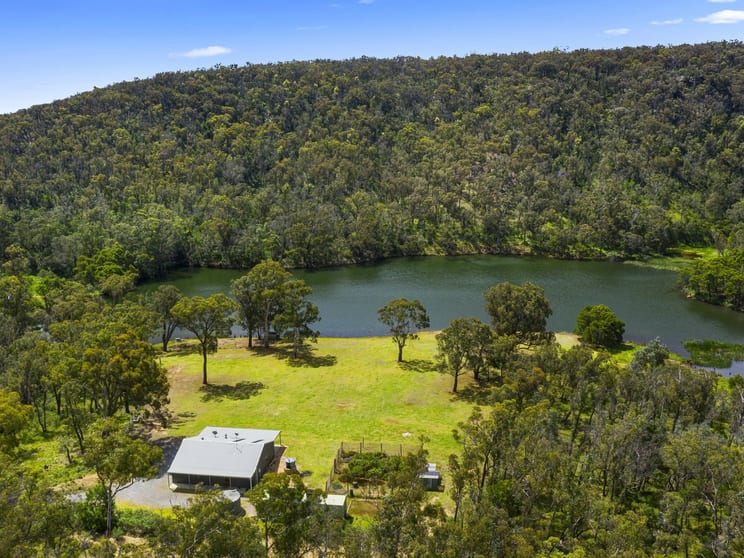 Click to view all images 320 Bangadilly Road Canyonleigh NSW 2577 - Image 1