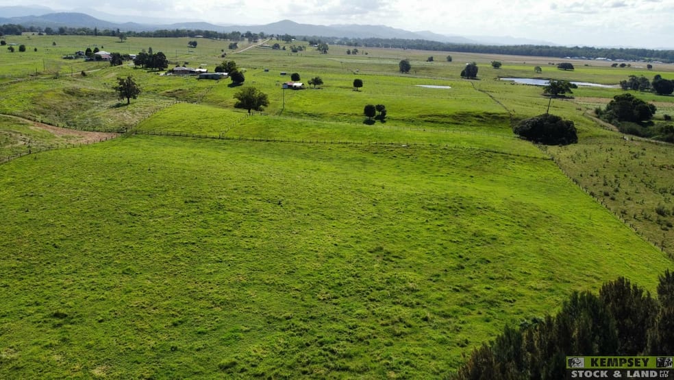 Click to view all images 1 Nelsons Wharf Road Aldavilla NSW 2440 - Image 1