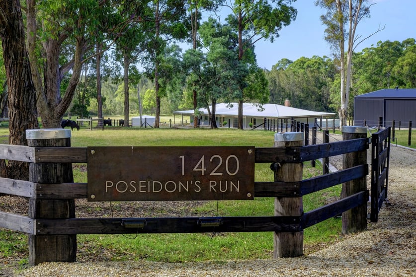 Click to view all images 1420 Coomba Road Coomba Bay NSW 2428 - Image 3